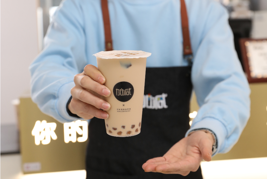 抖圈茶饮：为什么说奶茶行业适合年轻人的创业项目